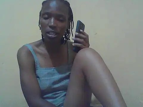 Snapshot of Smillie_prety chatting on November 4, 2025, 5:01 pm Smillie prety online show from November 4, 2025, 5:01 pm