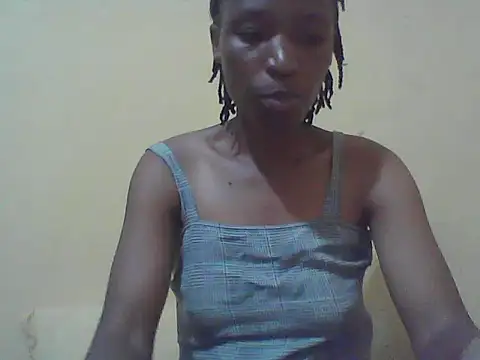 Snapshot of Smillie_prety chatting on November 10, 2025, 9:08 am Smillie prety online show from November 10, 2025, 9:08 am