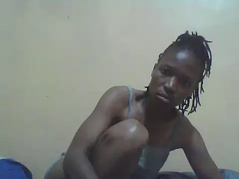 Snapshot of Smillie_prety chatting on November 18, 2025, 4:17 am Smillie prety online show from November 18, 2025, 4:17 am