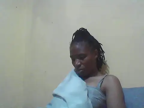 Snapshot of Smillie_prety chatting on November 19, 2025, 4:23 am Smillie prety online show from November 19, 2025, 4:23 am