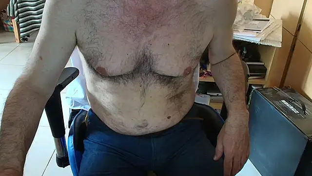 Snapshot of angelgarcia269 chatting on November 12, 2025, 12:16 pm angelgarcia269 online show from November 12, 2025, 12:16 pm