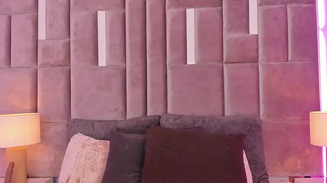 kityangelss online show from January 7, 2025, 11:56 pm