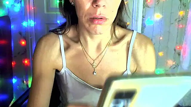 Snapshot of Ladywinter chatting on October 20, 2025, 3:12 pm Ladywinter online show from October 20, 2025, 3:12 pm