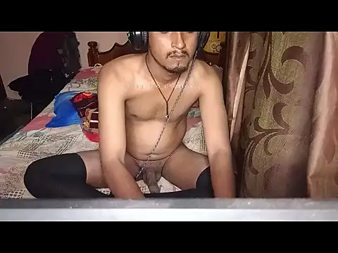 Sexypavi09 online show from September 23, 2025, 7:50 pm