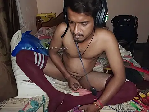 Sexypavi09 online show from October 11, 2025, 7:45 pm