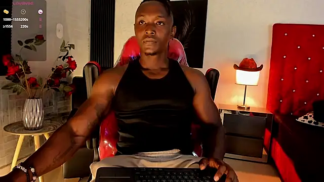 Snapshot of DannSmmith chatting on October 21, 2025, 3:40 am DannSmmith online show from October 21, 2025, 3:40 am