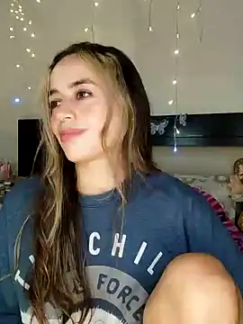 Natalia Suarez online show from December 30, 2024, 3:47 am