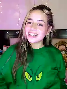 Natalia Suarez online show from December 31, 2024, 6:59 am