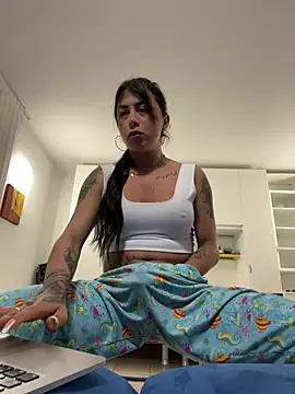 Snapshot of missdirtyhot_ chatting on February 8, 2025, 7:05 pm missdirtyhot online show from February 8, 2025, 7:05 pm