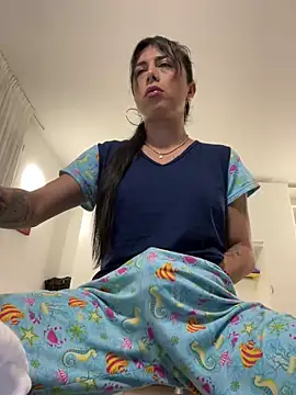 Snapshot of missdirtyhot_ chatting on February 24, 2025, 12:37 pm missdirtyhot online show from February 24, 2025, 12:37 pm