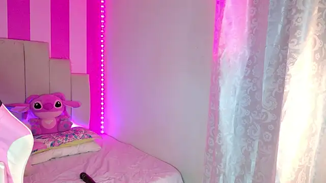 AliiceBrown  online show from October 29, 2025, 4:48 am