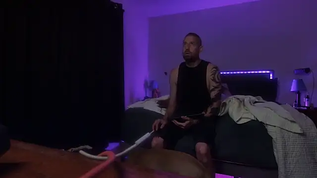 BDDuncanAbaddon online show from November 8, 2025, 11:58 pm