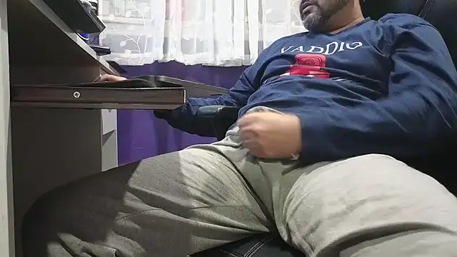 Sakhtlaundaz online show from December 17, 2024, 11:27 pm