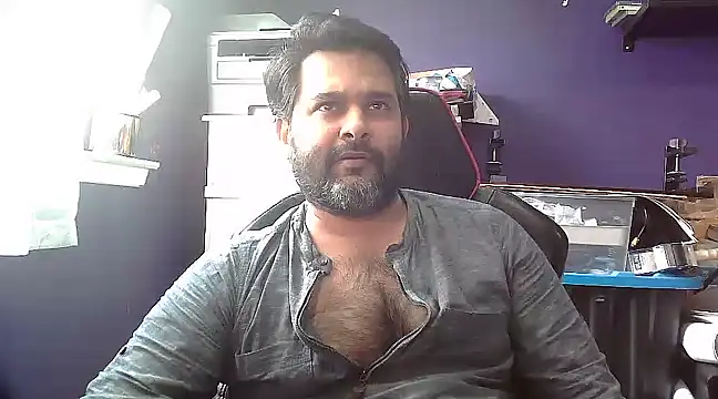 Sakhtlaundaz online show from January 22, 2025, 5:17 pm