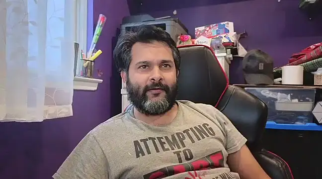 Sakhtlaundaz online show from February 8, 2025, 9:46 pm