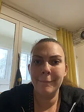 LEAsquirt91 online show from December 4, 2025, 12:36 pm