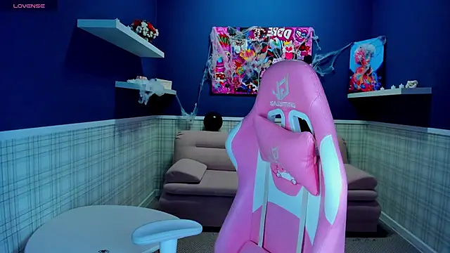 Snapshot of Lexi_Split chatting on October 30, 2025, 7:10 am Lexi Split online show from October 30, 2025, 7:10 am