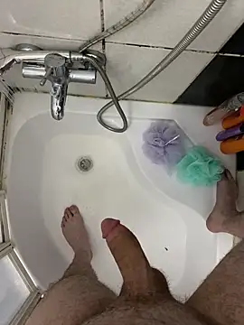 Snapshot of kasbey00 chatting on November 24, 2025, 8:08 pm kasbey00 online show from November 24, 2025, 8:08 pm