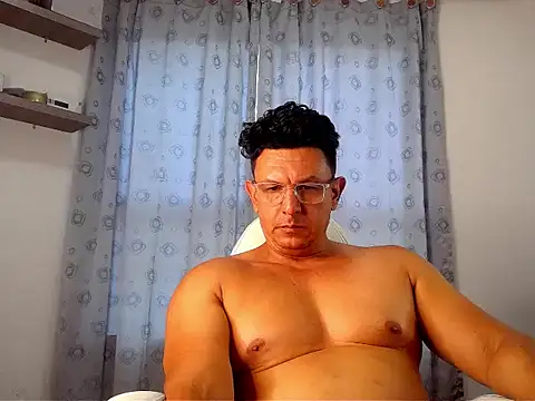 pedropicapi online show from November 14, 2025, 7:56 pm