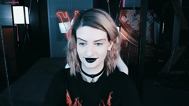 Snapshot of Noah_ElmerX chatting on January 2, 2025, 7:07 pm Noah ElmerX online show from January 2, 2025, 7:07 pm