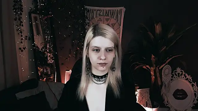 Snapshot of Noah_ElmerX chatting on November 20, 2025, 1:33 pm Noah ElmerX online show from November 20, 2025, 1:33 pm