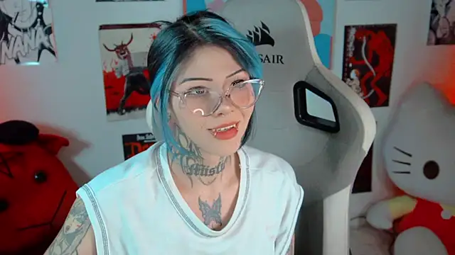 Deadly Doll online show from December 5, 2025, 6:59 pm