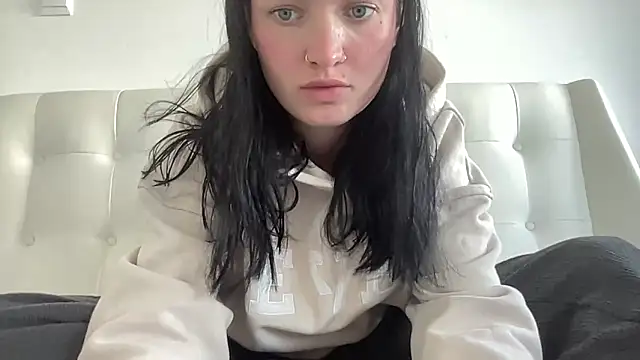 Snapshot of mariemelissah chatting on December 14, 2025, 8:30 am mariemelissah online show from December 14, 2025, 8:30 am