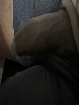 capjacksparrow3 online show from November 14, 2025, 8:18 pm