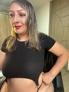 Snapshot of Lady__Pink chatting on October 30, 2025, 9:15 pm Lady Pink online show from October 30, 2025, 9:15 pm