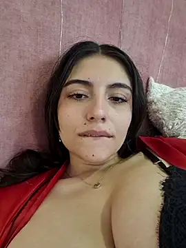 Snapshot of Ellie_Jhonson__ chatting on October 16, 2025, 5:41 am Ellie Jhonson   online show from October 16, 2025, 5:41 am