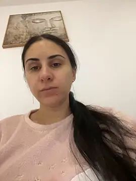 Snapshot of JenniferEdith chatting on December 2, 2024, 3:03 pm JenniferEdith online show from December 2, 2024, 3:03 pm