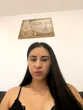 Snapshot of JenniferEdith chatting on December 3, 2024, 7:21 am JenniferEdith online show from December 3, 2024, 7:21 am