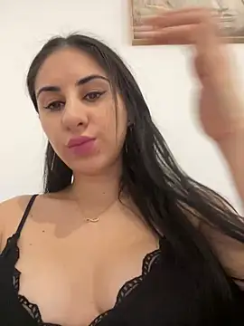 Snapshot of JenniferEdith chatting on December 12, 2024, 9:30 am JenniferEdith online show from December 12, 2024, 9:30 am