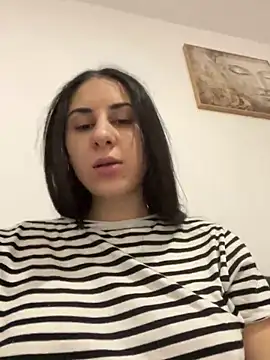 Snapshot of JenniferEdith chatting on January 13, 2025, 6:59 pm JenniferEdith online show from January 13, 2025, 6:59 pm