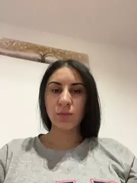 Snapshot of JenniferEdith chatting on January 15, 2025, 10:17 am JenniferEdith online show from January 15, 2025, 10:17 am