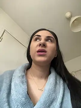 Snapshot of JenniferEdith chatting on February 20, 2025, 8:17 am JenniferEdith online show from February 20, 2025, 8:17 am