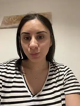 Snapshot of JenniferEdith chatting on February 20, 2025, 8:36 pm JenniferEdith online show from February 20, 2025, 8:36 pm