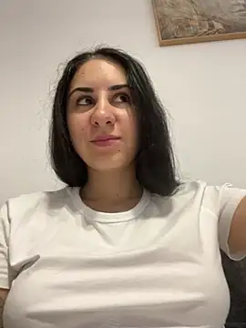 Snapshot of JenniferEdith chatting on March 8, 2025, 7:05 am JenniferEdith online show from March 8, 2025, 7:05 am