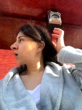 Snapshot of JenniferEdith chatting on September 9, 2025, 5:18 am JenniferEdith online show from September 9, 2025, 5:18 am