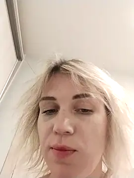 Snapshot of Linda_Gregory chatting on October 13, 2025, 2:00 am Linda Gregory online show from October 13, 2025, 2:00 am