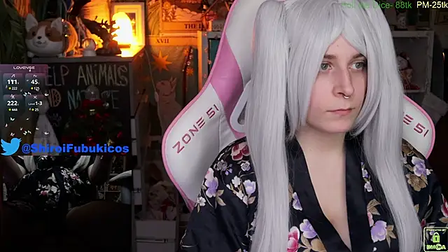 ShiroiFubuki online show from December 13, 2024, 6:59 pm