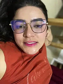 Snapshot of Lia_flowers chatting on January 13, 2025, 1:56 am Lia flowers online show from January 13, 2025, 1:56 am