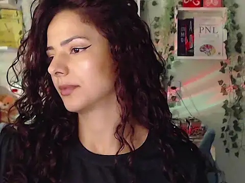 BeellyDance online show from September 29, 2025, 6:57 pm