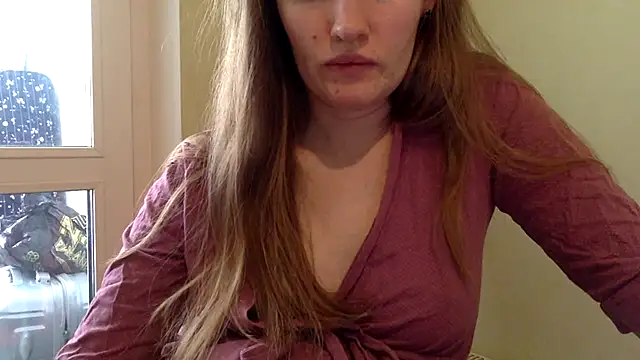 Snapshot of vanessa4you chatting on February 14, 2025, 8:31 am vanessa4you online show from February 14, 2025, 8:31 am