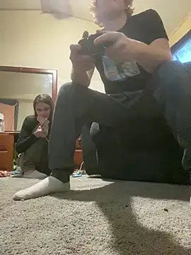 Snapshot of hottestcouplevaa chatting on December 22, 2024, 1:11 pm hottestcouplevaa online show from December 22, 2024, 1:11 pm