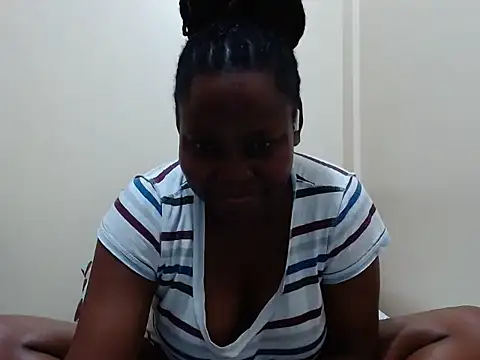 Snapshot of traper_1 chatting on September 12, 2025, 5:02 pm traper 1 online show from September 12, 2025, 5:02 pm