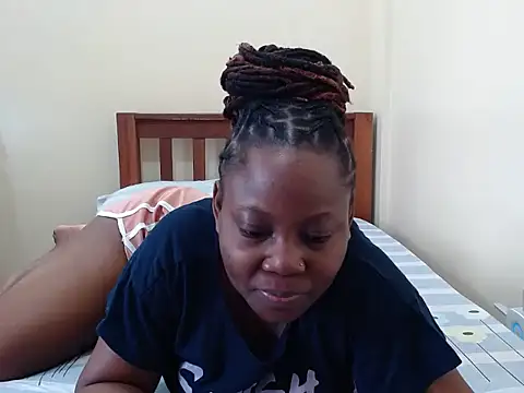 Snapshot of traper_1 chatting on October 18, 2025, 4:59 am traper 1 online show from October 18, 2025, 4:59 am