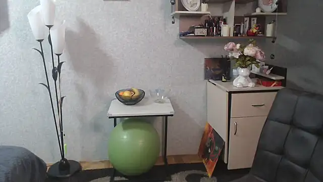 BeatriksS online show from February 28, 2025, 3:15 pm