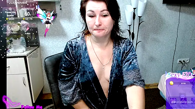 BeatriksS online show from December 15, 2025, 8:24 pm