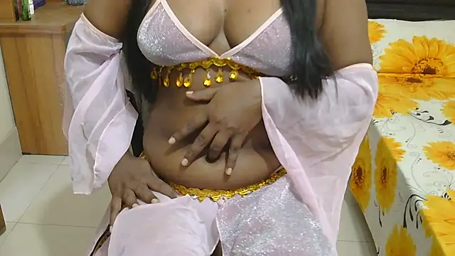 Snapshot of esita_1212 chatting on December 2, 2025, 4:07 am esita 1212 online show from December 2, 2025, 4:07 am